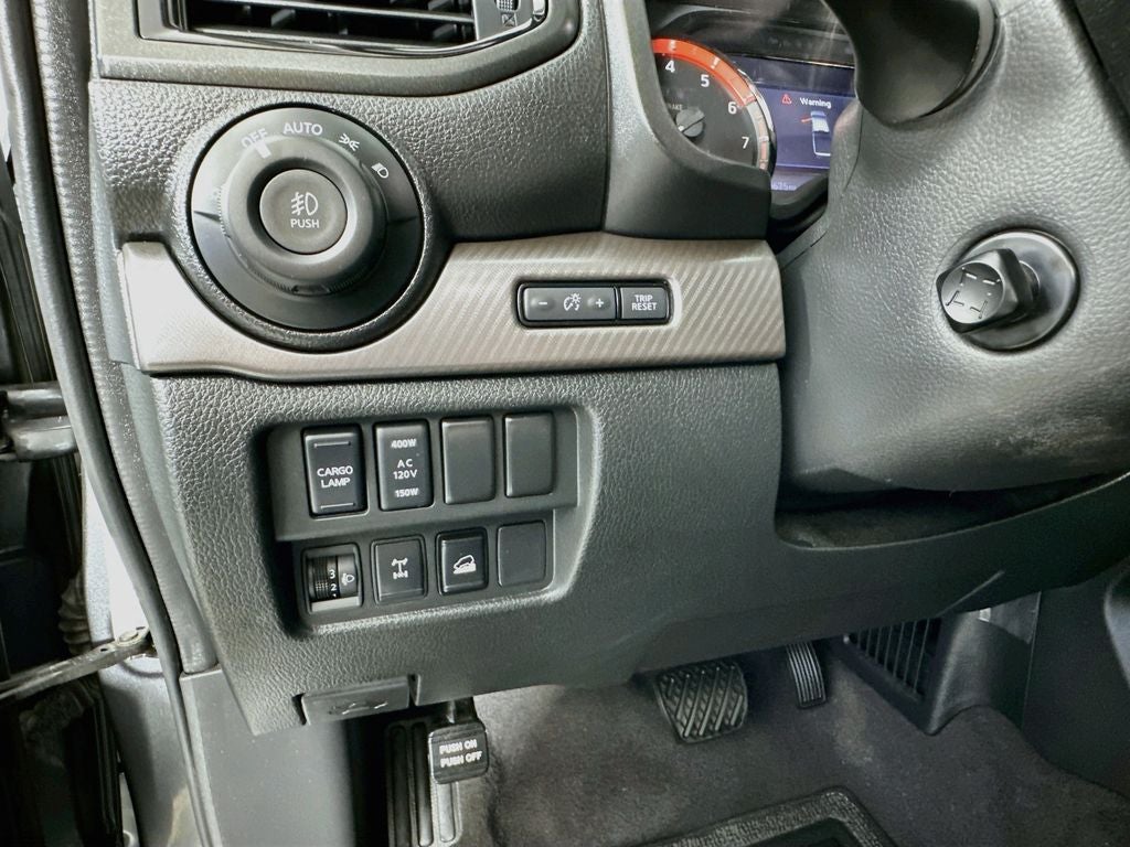 2023 Nissan Titan Crew Cab PRO-4X 4x4