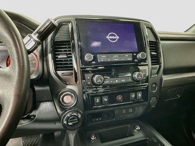 2023 Nissan Titan Crew Cab PRO-4X 4x4