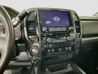 2023 Nissan Titan Crew Cab PRO-4X 4x4
