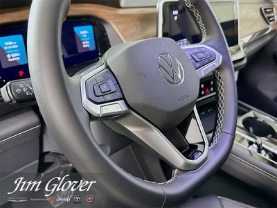 2025 Volkswagen Atlas 2.0T SE w/Technology