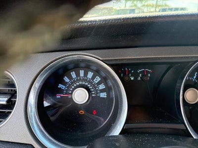 2012 Ford Mustang V6