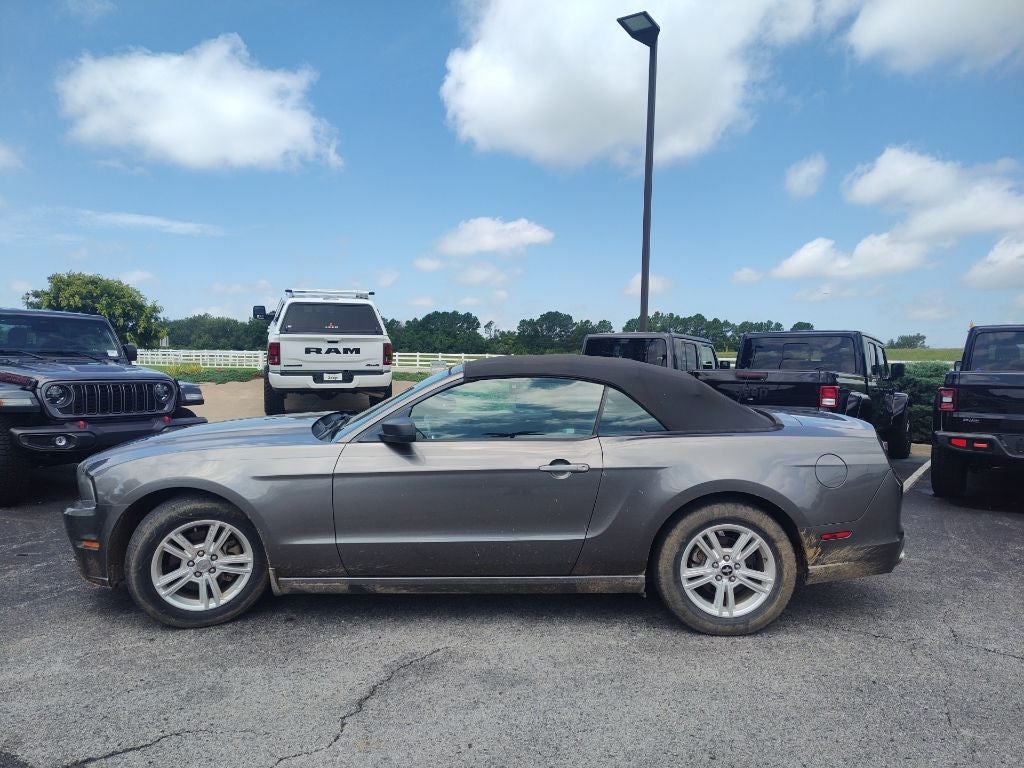 2014 Ford Mustang V6