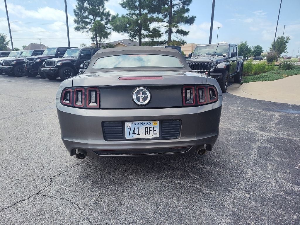 2014 Ford Mustang V6