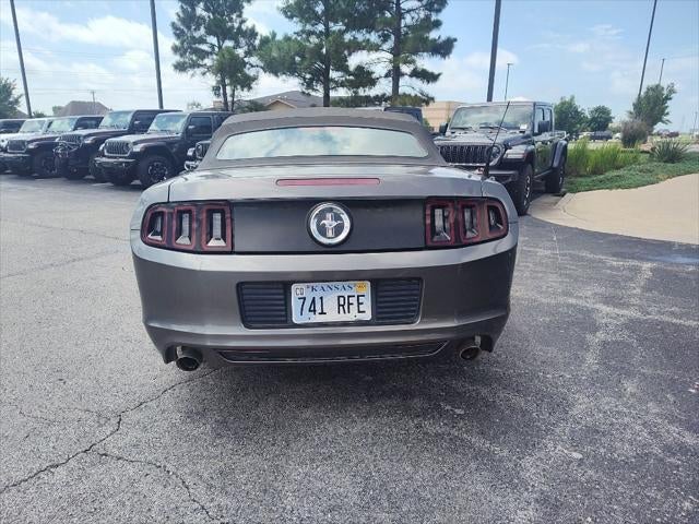 2014 Ford Mustang V6