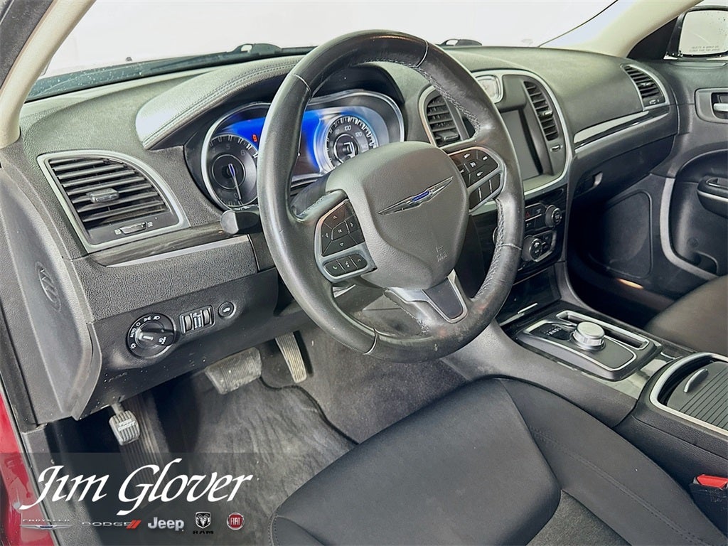 2020 Chrysler 300 Touring