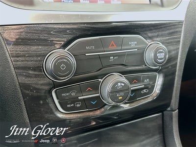 2020 Chrysler 300 Touring