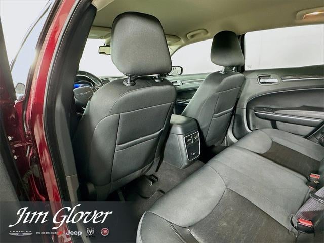 2020 Chrysler 300 Touring