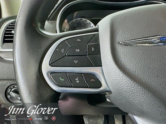 2020 Chrysler 300 Touring