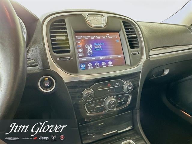 2020 Chrysler 300 Touring