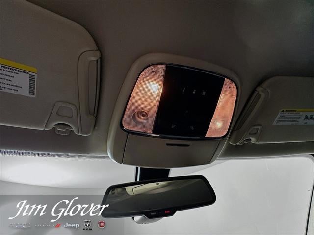 2020 Chrysler 300 Touring