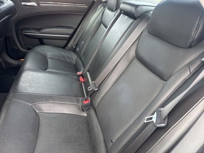 2021 Chrysler 300 Touring L