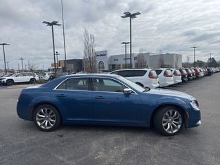 2021 Chrysler 300 Touring