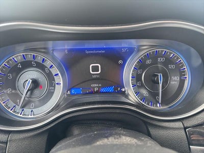 2021 Chrysler 300 Touring L