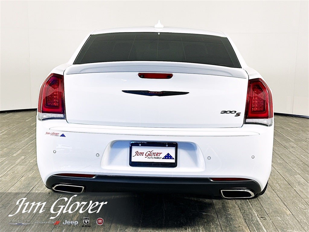 2021 Chrysler 300 300S