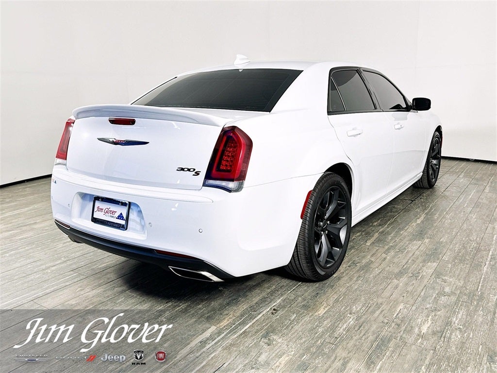 2021 Chrysler 300 300S