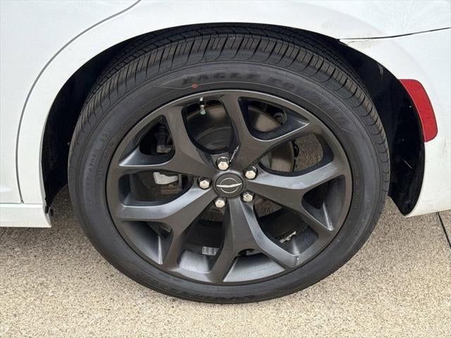 2021 Chrysler 300 300S