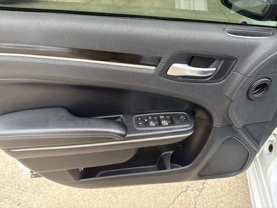 2021 Chrysler 300 300S