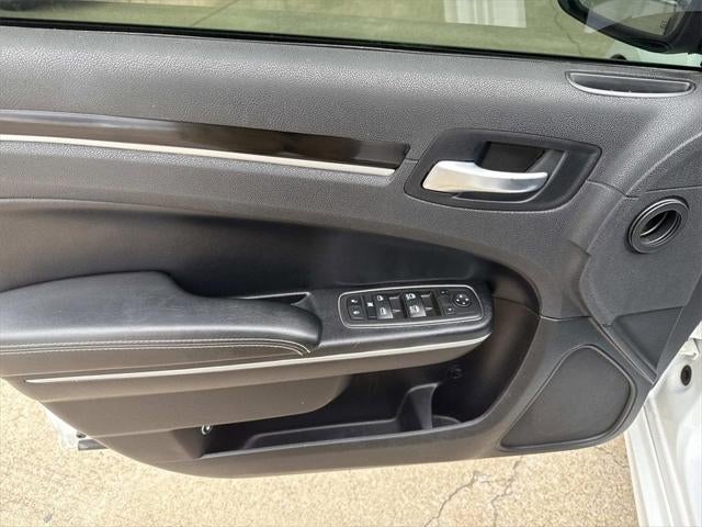 2021 Chrysler 300 300S