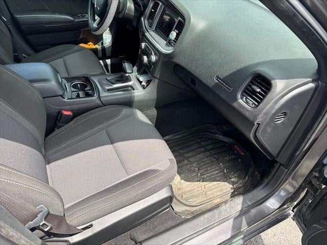 2020 Dodge Charger SXT RWD