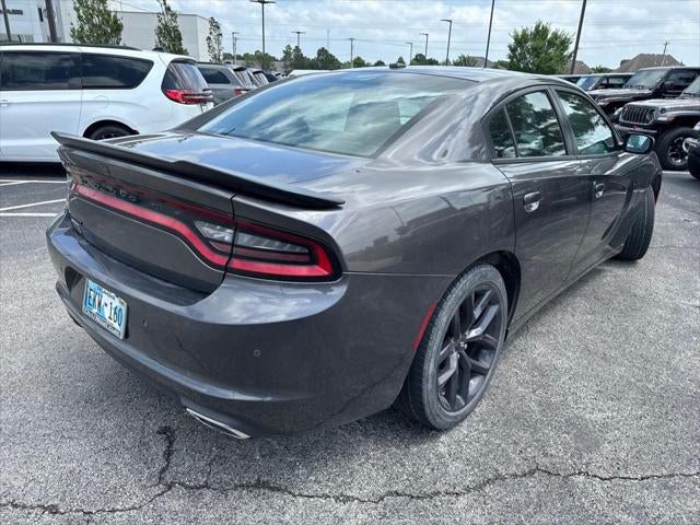 2020 Dodge Charger SXT RWD