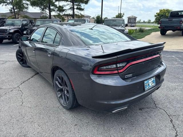 2020 Dodge Charger SXT RWD
