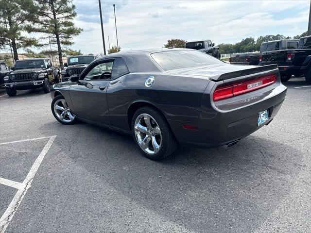 2013 Dodge Challenger SXT Plus