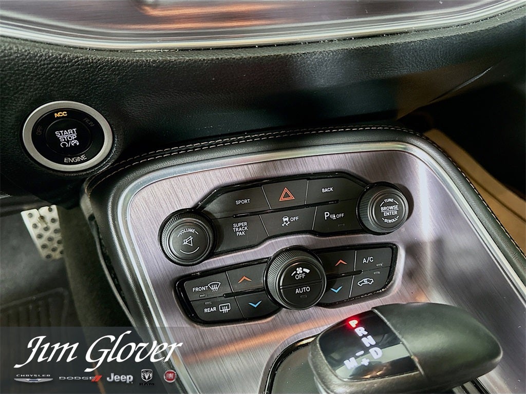 2015 Dodge Challenger R/T Plus Shaker