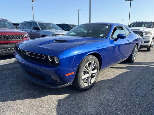 2022 Dodge Challenger SXT AWD