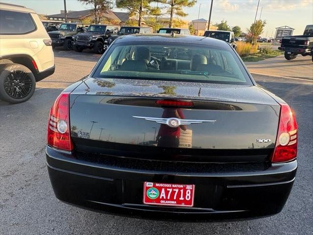 2008 Chrysler 300 LX