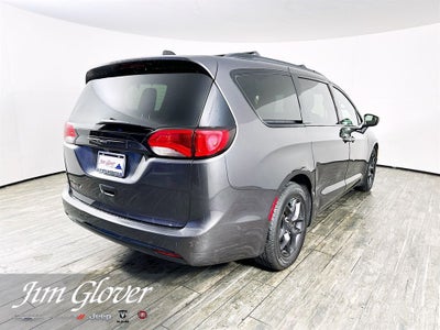 2020 Chrysler Pacifica Touring L Plus