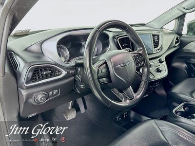 2020 Chrysler Pacifica Touring L Plus