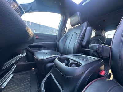 2020 Chrysler Pacifica 35th Anniversary Limited