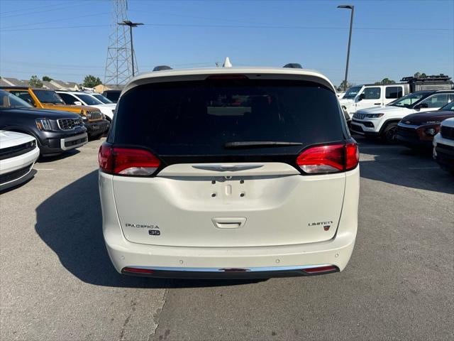 2020 Chrysler Pacifica 35th Anniversary Limited