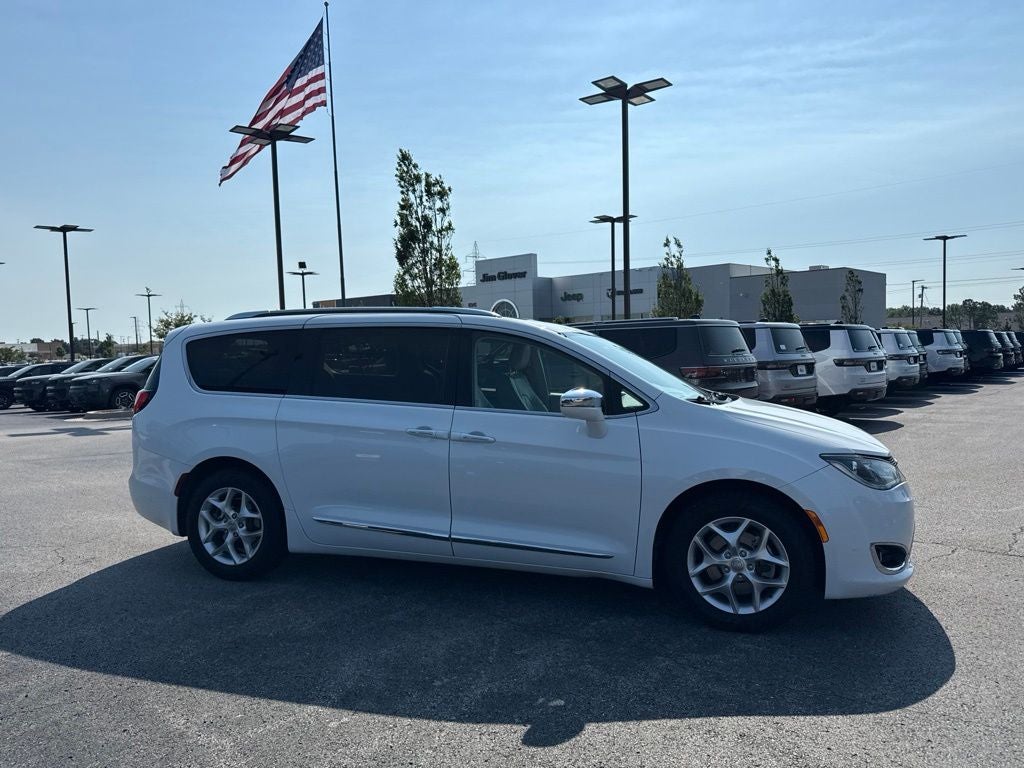 2020 Chrysler Pacifica Limited