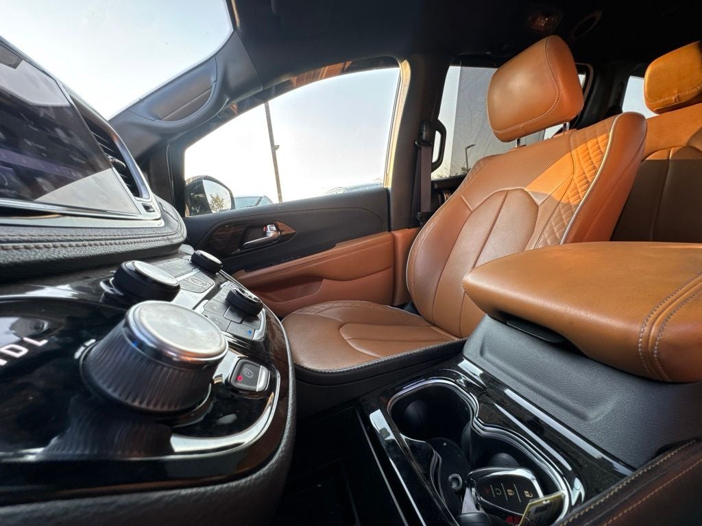 2023 Chrysler Pacifica Hybrid Pinnacle
