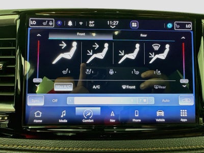 2023 Chrysler Pacifica Hybrid Pinnacle