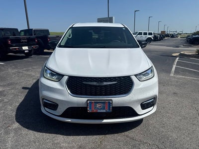 2024 Chrysler Pacifica Hybrid Select