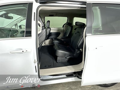 2024 Chrysler Pacifica Touring L AWD