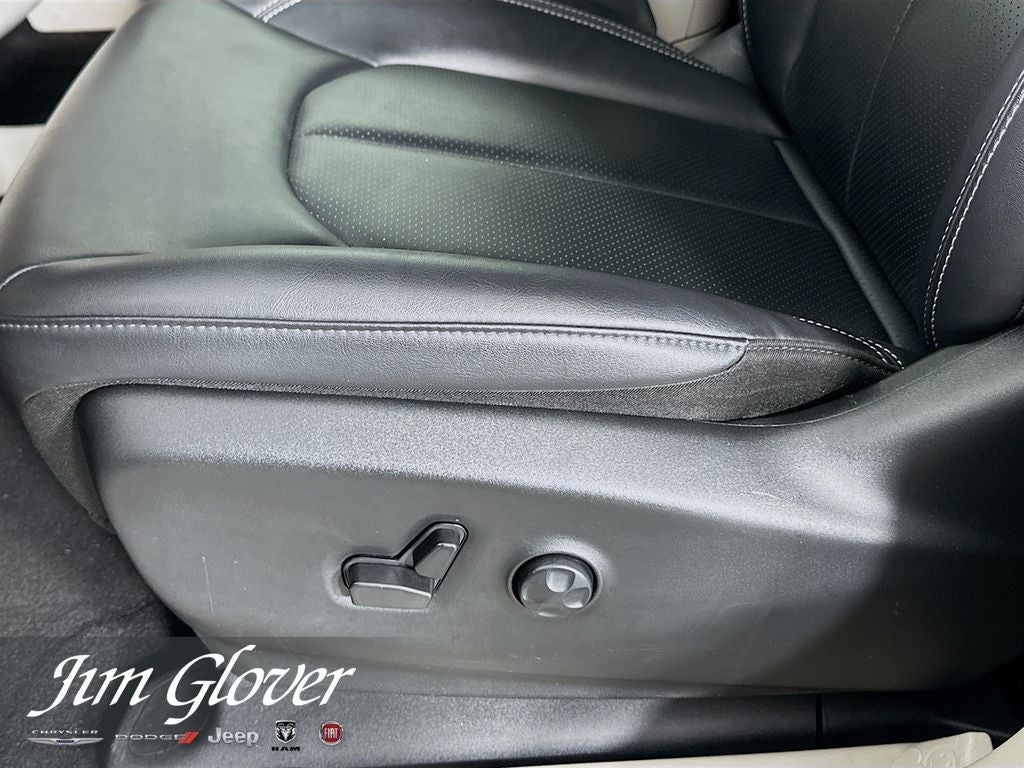 2024 Chrysler Pacifica Touring L AWD