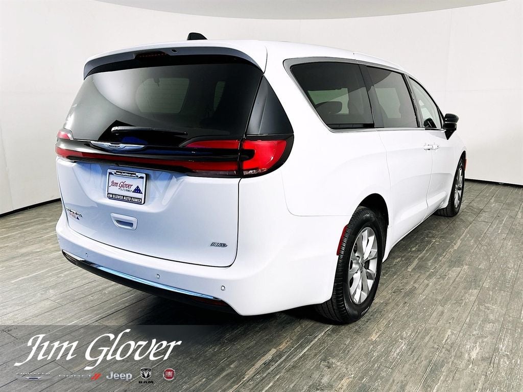 2024 Chrysler Pacifica Touring L AWD