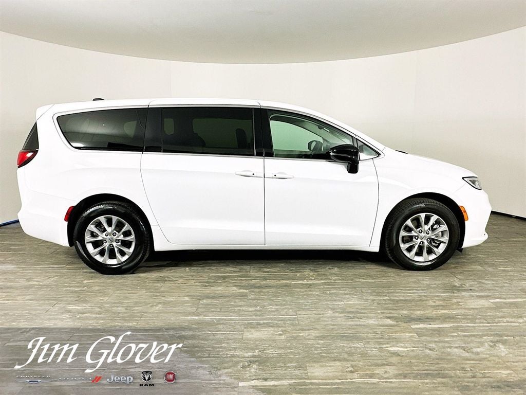 2024 Chrysler Pacifica Touring L AWD
