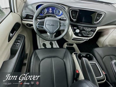 2024 Chrysler Pacifica Touring L AWD