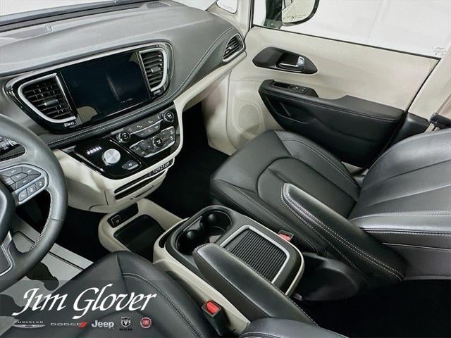 2024 Chrysler Pacifica Touring L AWD