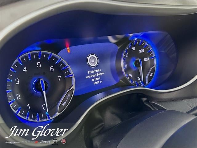 2024 Chrysler Pacifica Touring L AWD