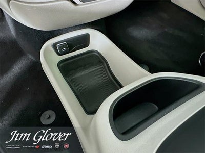 2024 Chrysler Pacifica Touring L AWD