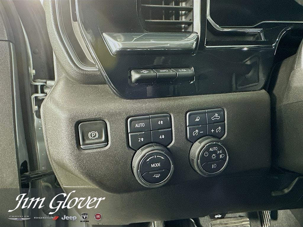 2025 Chevrolet Silverado 2500HD 4WD Crew Cab Standard Bed LTZ