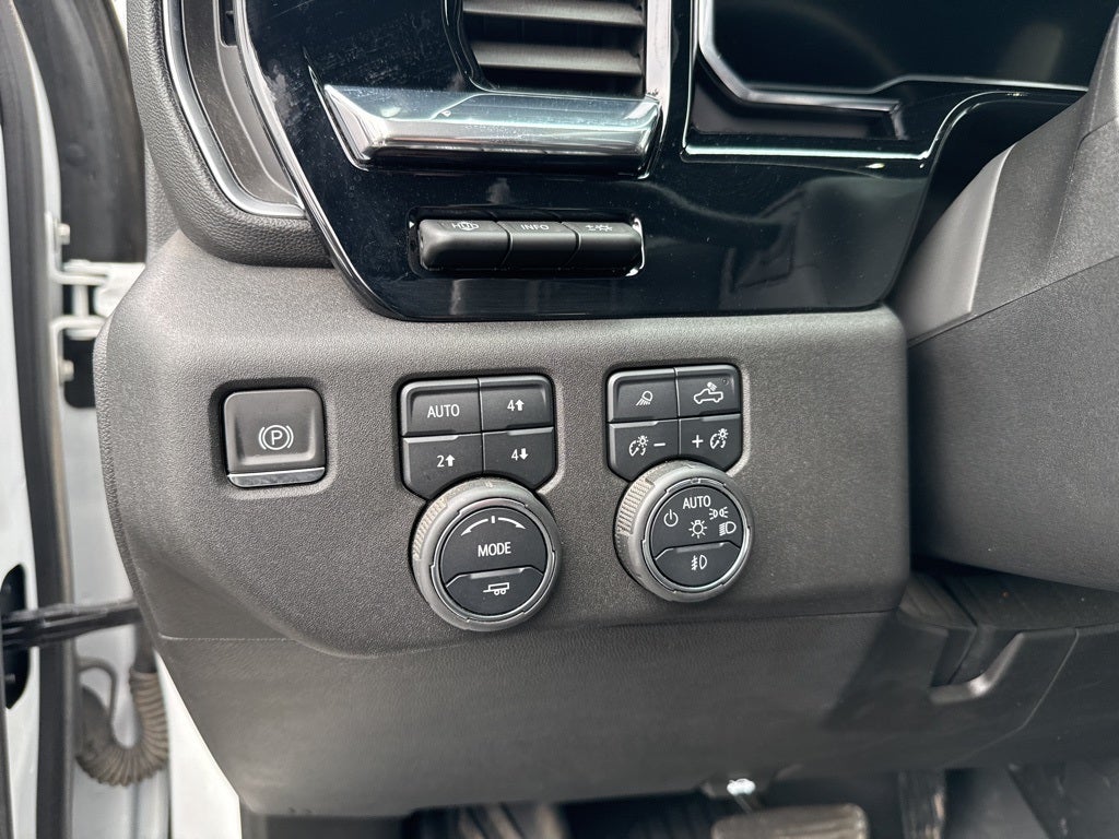 2024 Chevrolet Silverado 2500HD 4WD Crew Cab Standard Bed LTZ