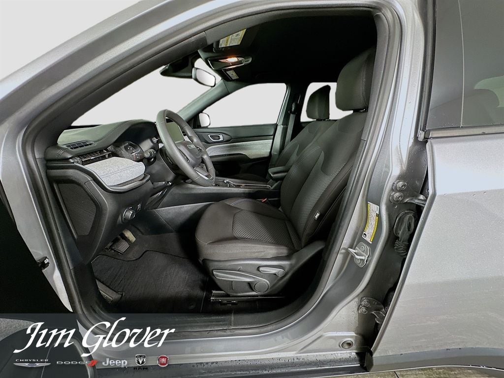 2023 Jeep Compass Sport