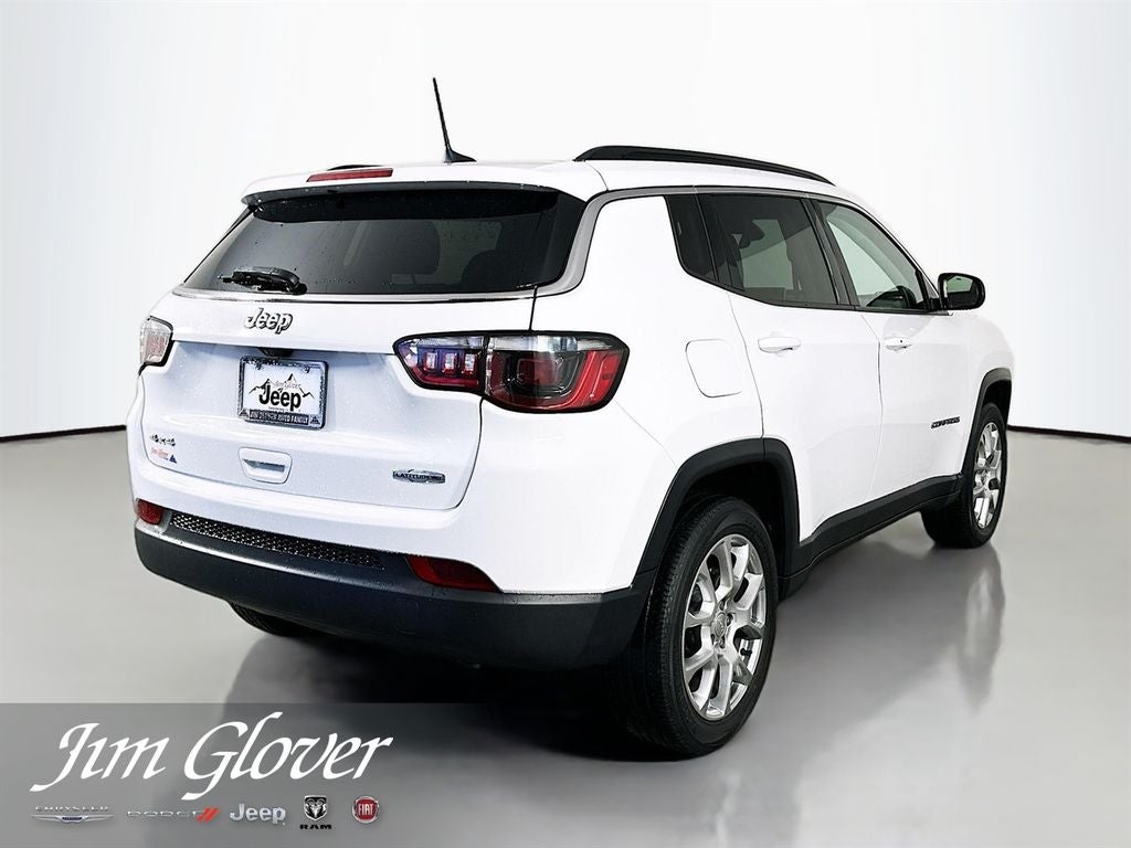 2022 Jeep Compass Latitude Lux 4x4