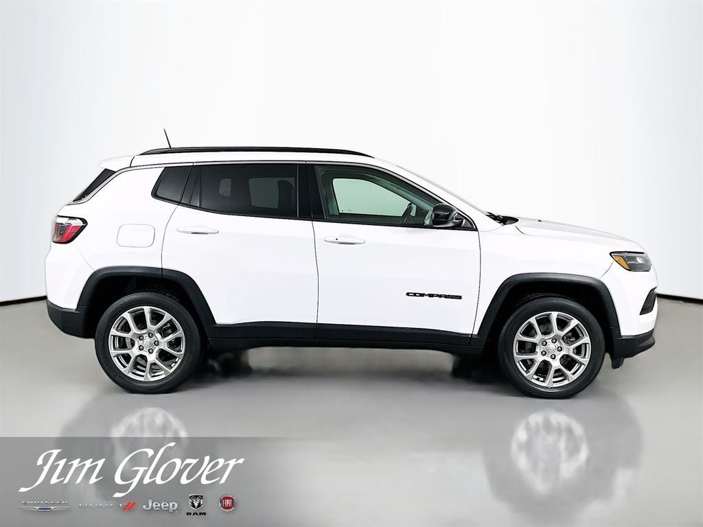 2022 Jeep Compass Latitude Lux 4x4